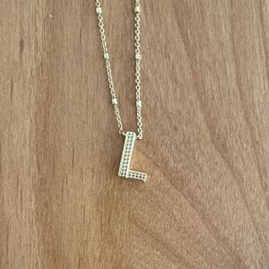 Kendra Scott 'L' Necklace Gold